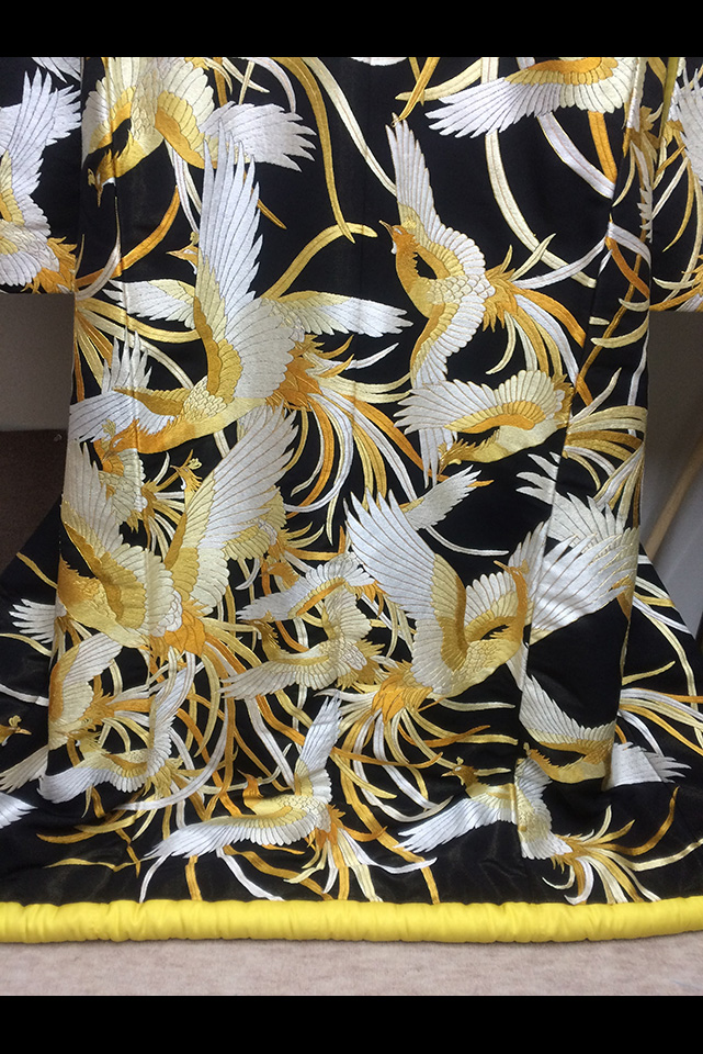 ブライダル前撮り写真新婦が着ているきもの