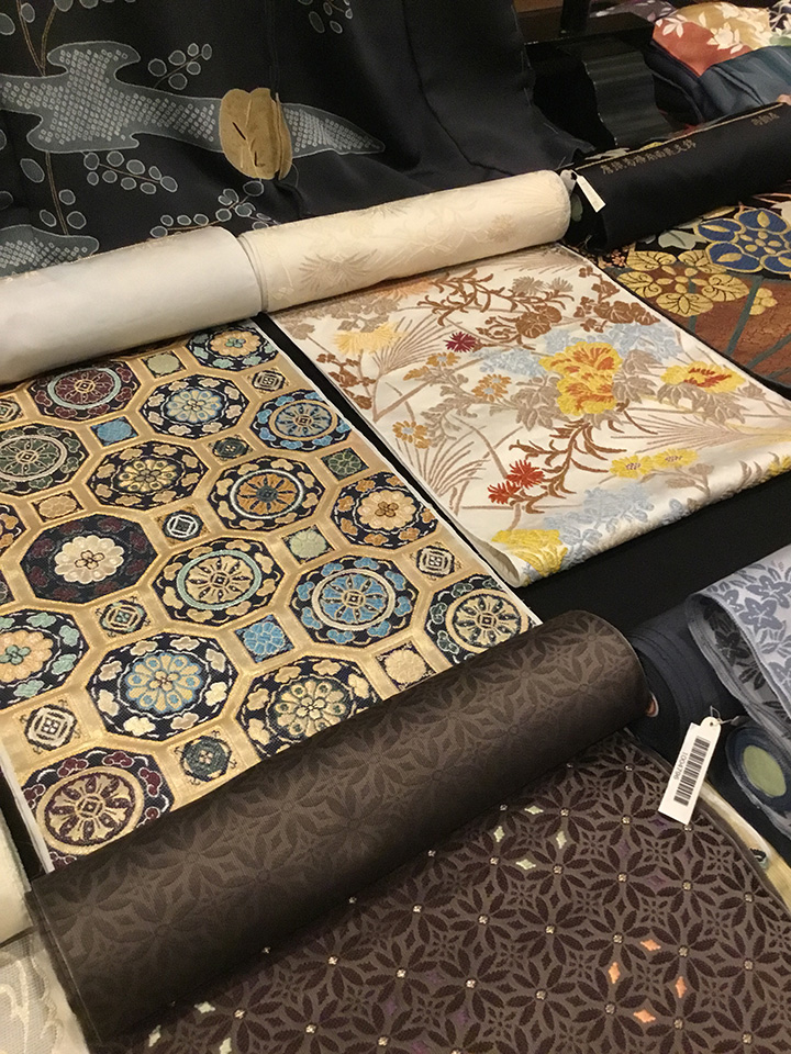 きものオートクチュール帯メインの写真