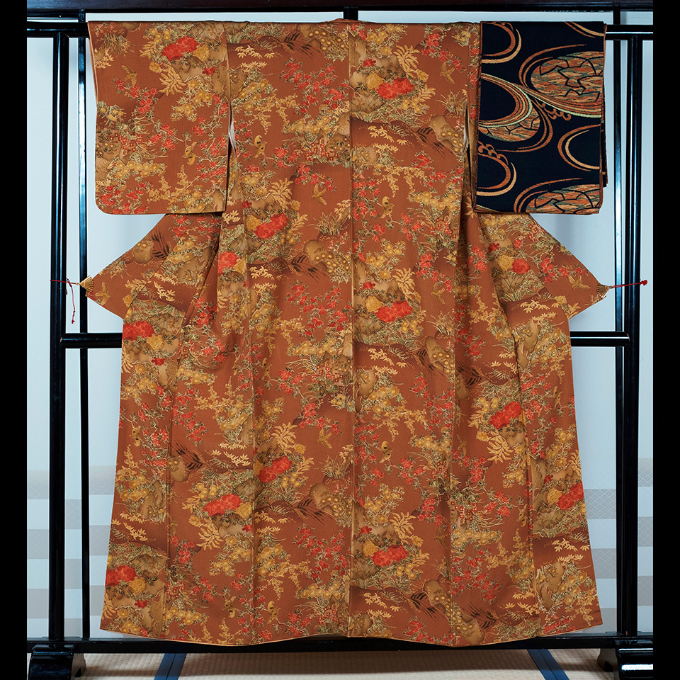 京きものレンタル 茶色に黄色・赤の着物の写真